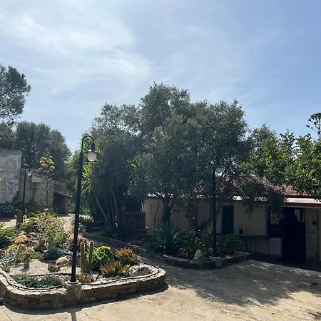 Сasa de vacaciones Gardenrocks Fluminimaggiore