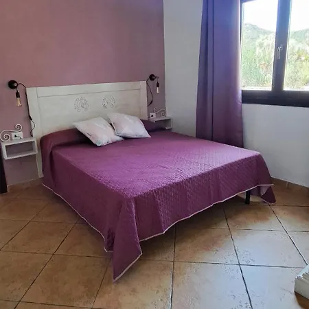 別荘 Gardenrocks フルミニマッジョーレ